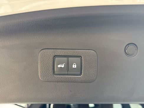 Used 2024 Nissan Armada Platinum w/ Cargo Package image 17