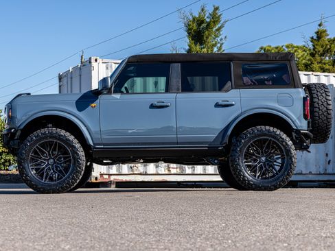 New 2025 Ford Bronco Badlands AWD/4WD image 7