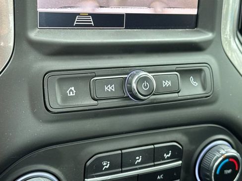 Used 2025 Chevrolet Silverado 1500 W/T image 27