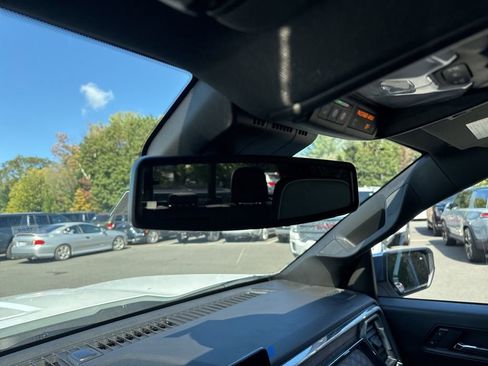 New 2026 GMC Canyon Denali image 43