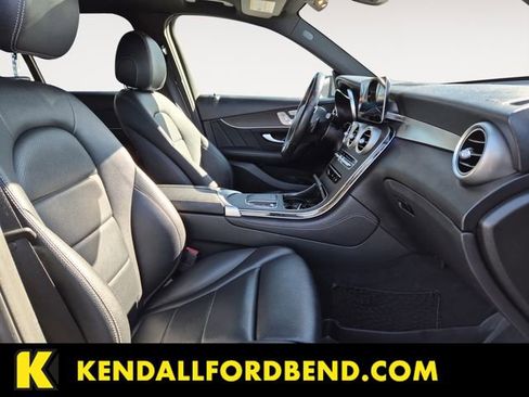 Used 2020 Mercedes-Benz GLC 300 4MATIC image 15
