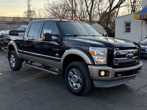 Used 2012 Ford F350 King Ranch w/ King Ranch w/Chrome Pkg image 2