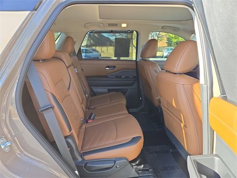 Certified 2024 Nissan Pathfinder Platinum w/ Cargo Package image 14