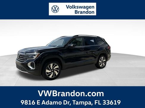 New 2026 Volkswagen Atlas SE FWD image 1