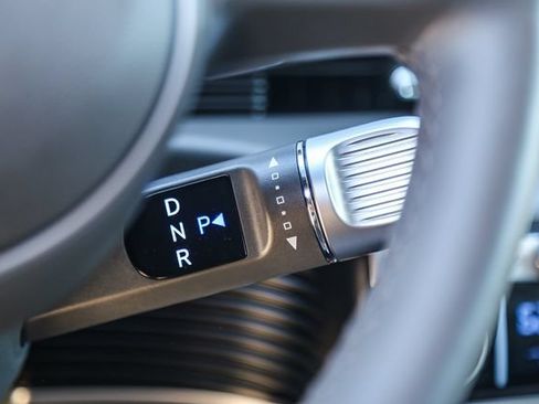 Certified 2024 Hyundai Ioniq 5 SEL RWD image 22