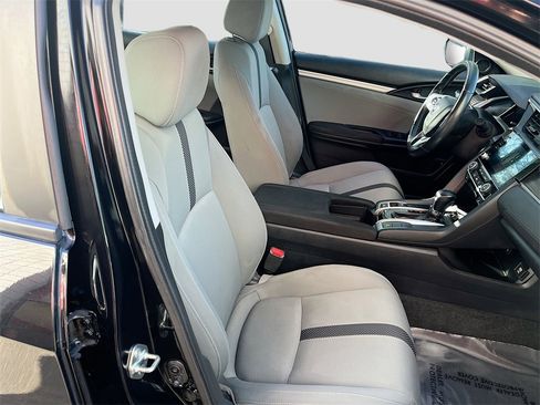Used 2019 Honda Civic EX image 27