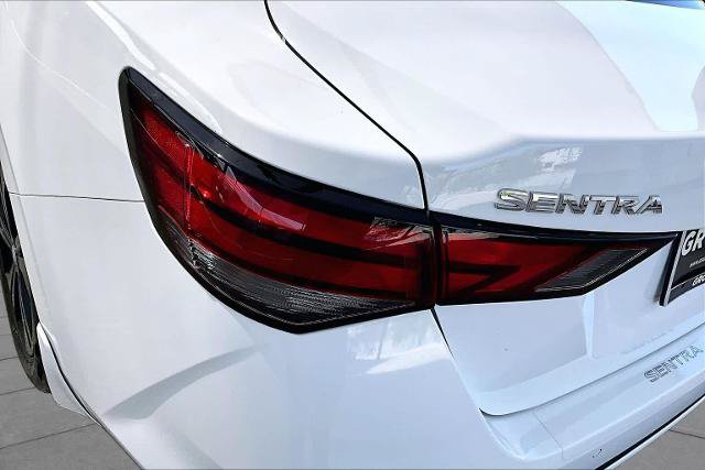 Certified 2022 Nissan Sentra SV w/ Trunk Package FWD image 28