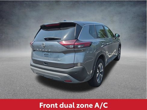 Used 2023 Nissan Rogue SV FWD image 6