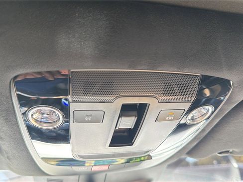 Used 2024 Kia Sorento SX Prestige w/ Olive Brown Leather Package AWD/4WD image 21