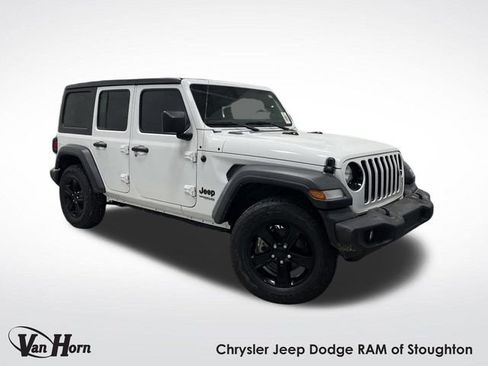 Used 2021 Jeep Wrangler Unlimited Sport image 1