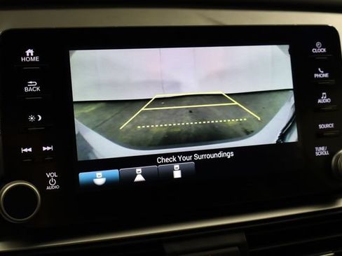 Used 2020 Honda Accord Sport image 31