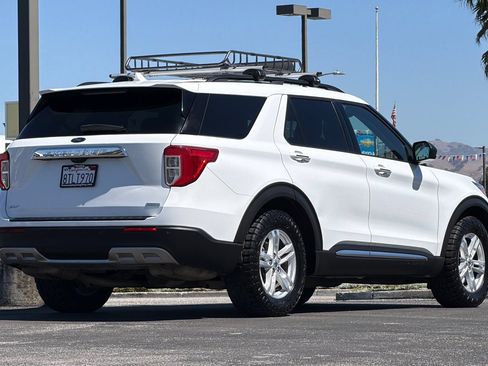Used 2020 Ford Explorer XLT w/ Equipment Group 202A RWD image 4
