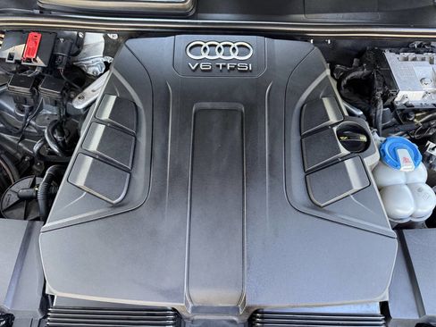 Used 2017 Audi Q7 3.0T Premium Plus w/ Premium Plus Package AWD/4WD image 34