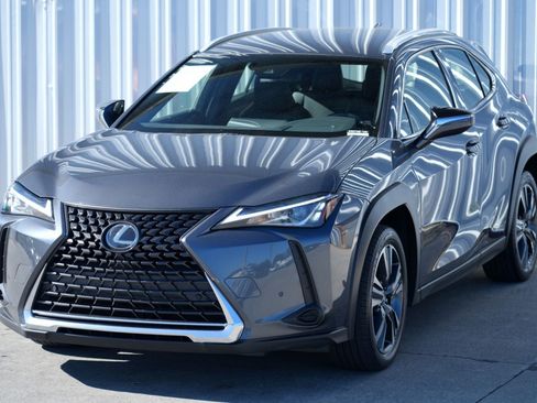 Used 2022 Lexus UX 200 image 46
