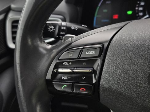 Used 2019 Hyundai Ioniq Limited FWD image 30