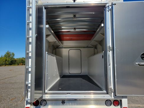 New 2025 GMC Savana 3500 w/ Power Convenience Package image 16