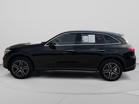 Certified 2026 Mercedes-Benz GLC 300 4MATIC image 2