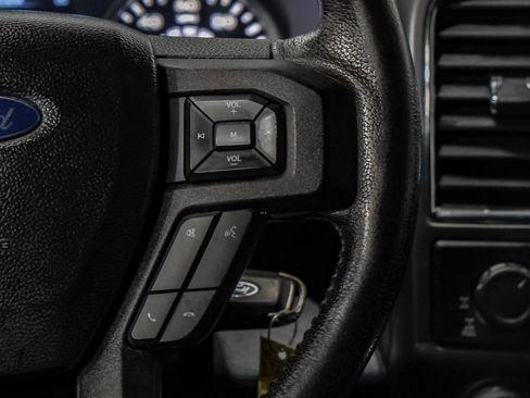 Used 2016 Ford F150 XLT w/ Equipment Group 302A Luxury image 16