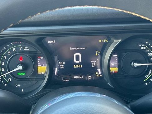 Used 2024 Jeep Wrangler Unlimited Sahara AWD/4WD image 29