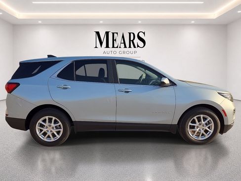 Used 2022 Chevrolet Equinox LT FWD image 6