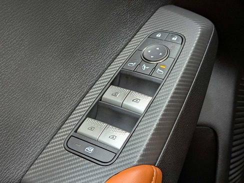 New 2025 Mitsubishi Outlander SEL image 26