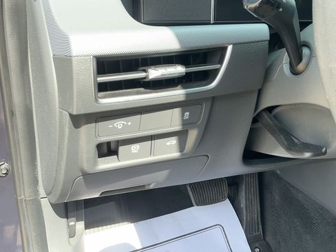 Used 2025 Hyundai Sonata SEL FWD image 19