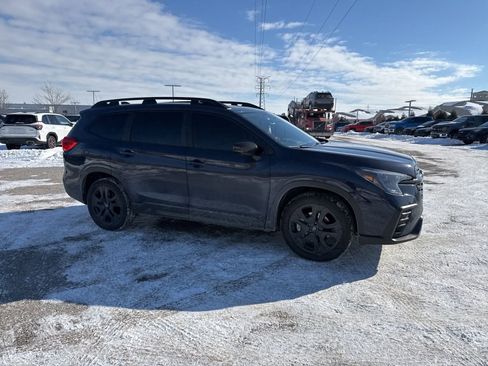 Used 2025 Subaru Ascent Bronze Edition w/ Popular Package #2 image 8