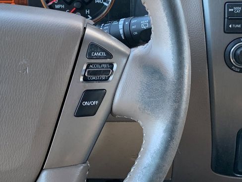 Used 2015 Nissan Armada SL w/ Moonroof Package image 18