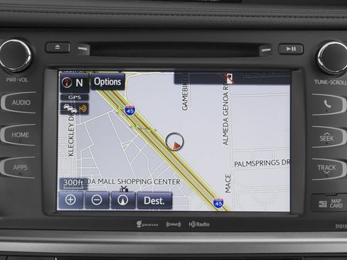 Used 2016 Toyota Highlander XLE FWD image 17