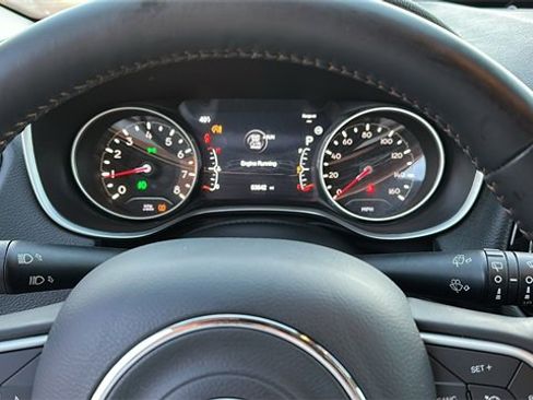 Used 2020 Jeep Compass Limited image 13