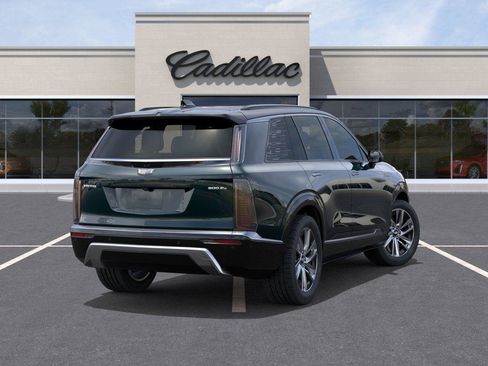 New 2026 Cadillac Vistiq Luxury w/ LPO, Floor Liner Package AWD/4WD image 4