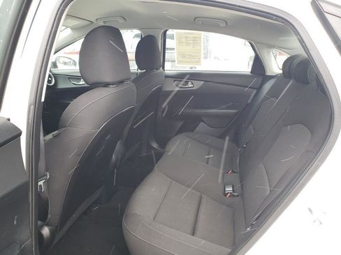 Used 2020 Kia Forte LXS image 17