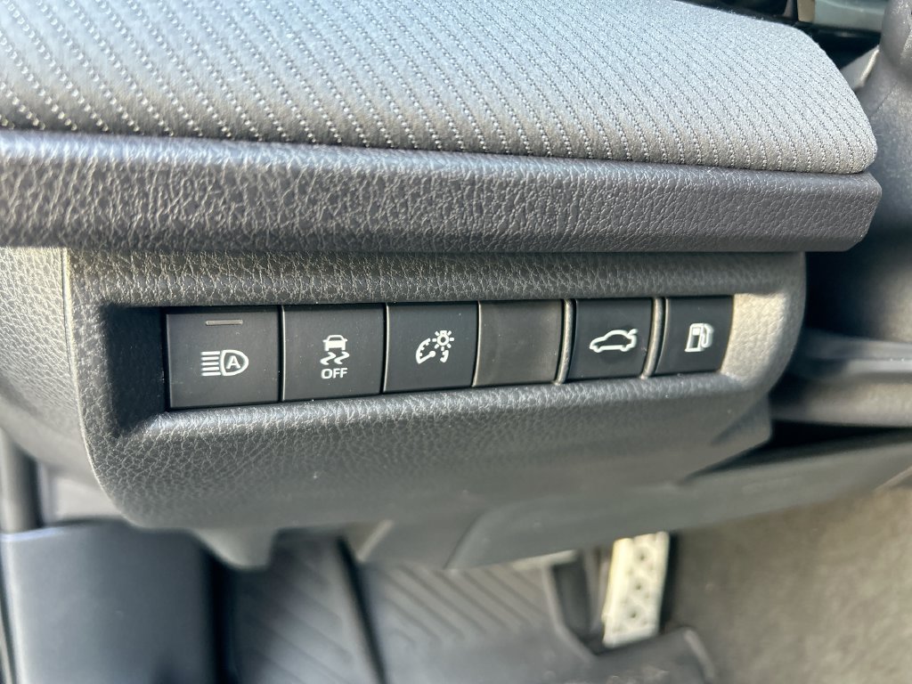 Used 2026 Toyota Camry SE FWD image 14