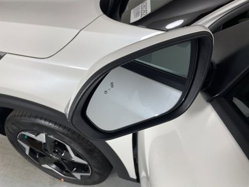 New 2026 Kia Seltos S image 13