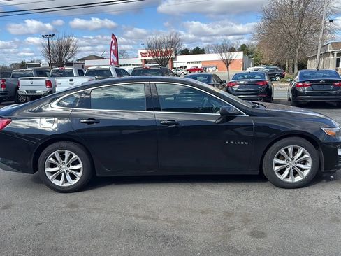 Used 2019 Chevrolet Malibu LT FWD image 10