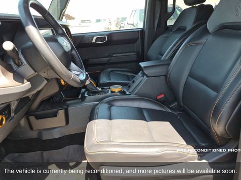 Used 2024 Ford Bronco Badlands AWD/4WD image 11