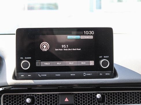 Used 2024 Honda Civic EX-L image 9
