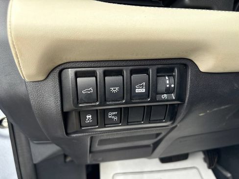 Used 2021 Subaru Ascent Limited w/ Technology Package AWD/4WD image 22