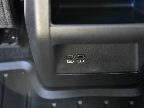 Used 2024 Honda Prologue Touring image 42