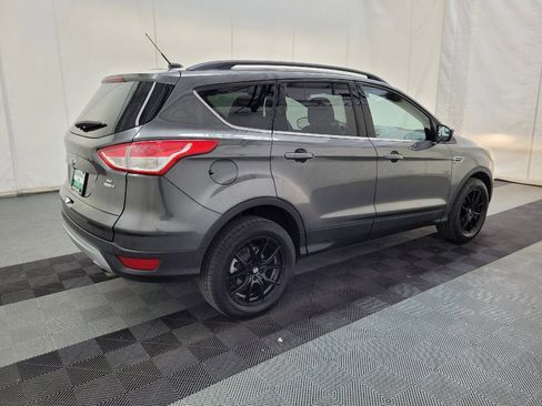 Used 2016 Ford Escape SE w/ Equipment Group 201A AWD/4WD image 10