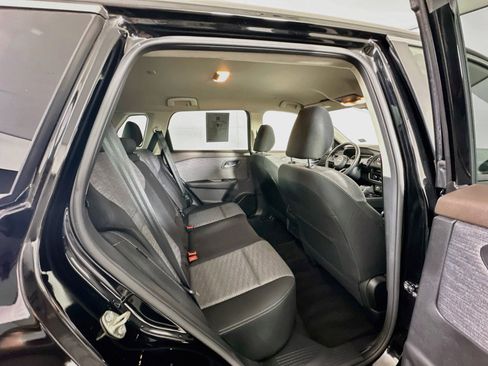 Used 2023 Nissan Rogue SV FWD image 28