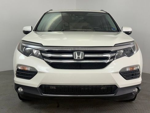 Used 2018 Honda Pilot Elite image 2