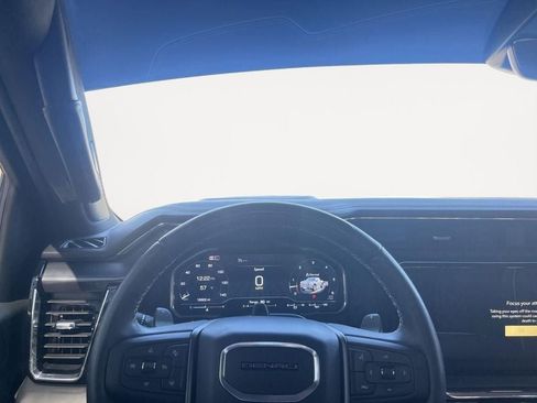 Used 2024 GMC Sierra 1500 Denali Ultimate image 10