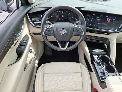 Used 2021 Buick Envision Avenir w/ Technology Package II image 12
