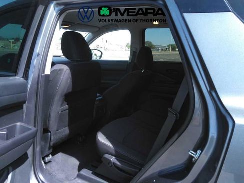 Used 2025 Nissan Pathfinder SV AWD/4WD image 5
