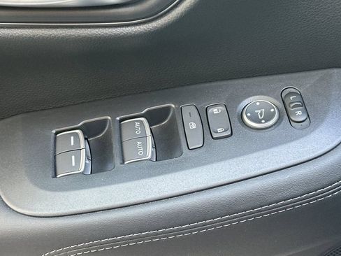 New 2027 Honda HR-V EX-L image 11