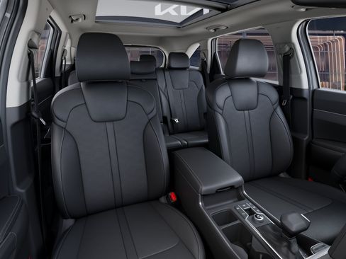 New 2026 Kia Sorento S FWD image 15