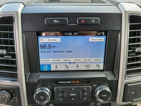 Used 2019 Ford F150 Lariat AWD/4WD image 14