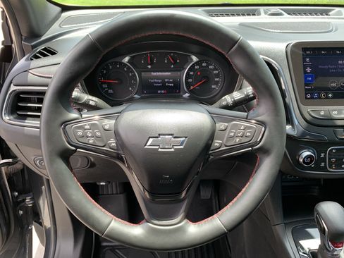 Used 2023 Chevrolet Equinox RS w/ RS Leather Package FWD image 16