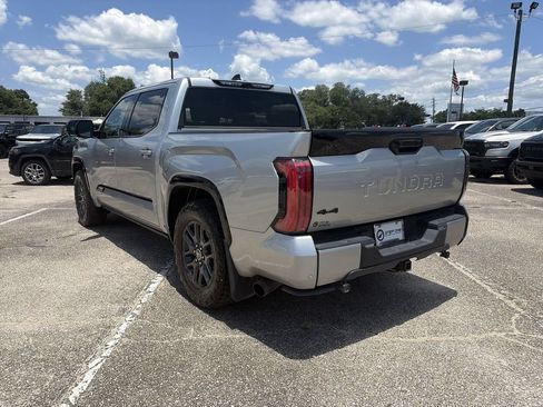 Used 2023 Toyota Tundra Platinum w/ Advanced Package AWD/4WD image 4